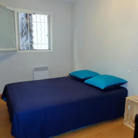 En Rdc, 2 Chambres, Res Avec Piscine, Quartier Port De Apartment