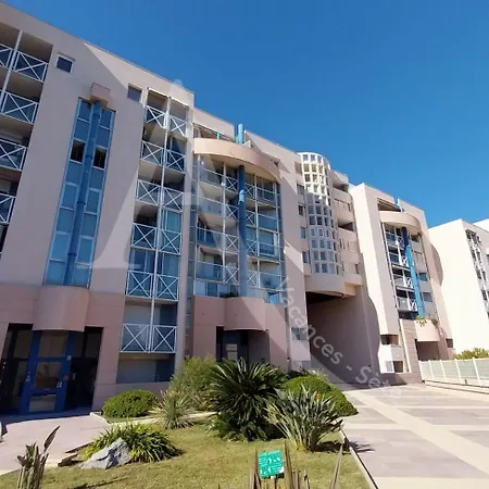 En Rdc, 2 Chambres, Res Avec Piscine, Quartier Port De Apartment *